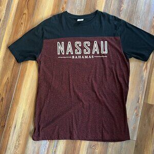 NWOT Men’s Nassau Bahamas Short Sleeve Super Soft T-Shirt Black & Maroon.  XXL